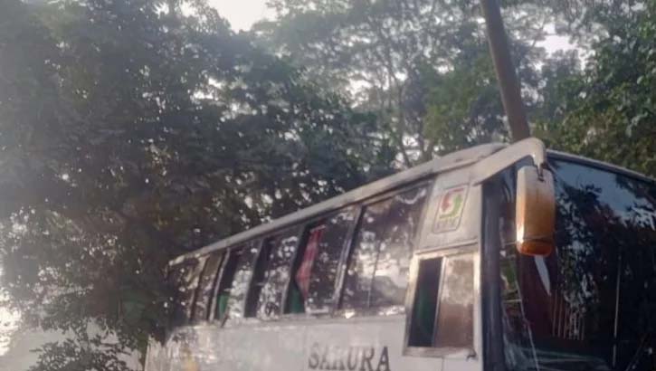 বরিশালে বাসচাপায় ব্যাংক কর্মকর্তা নিহত